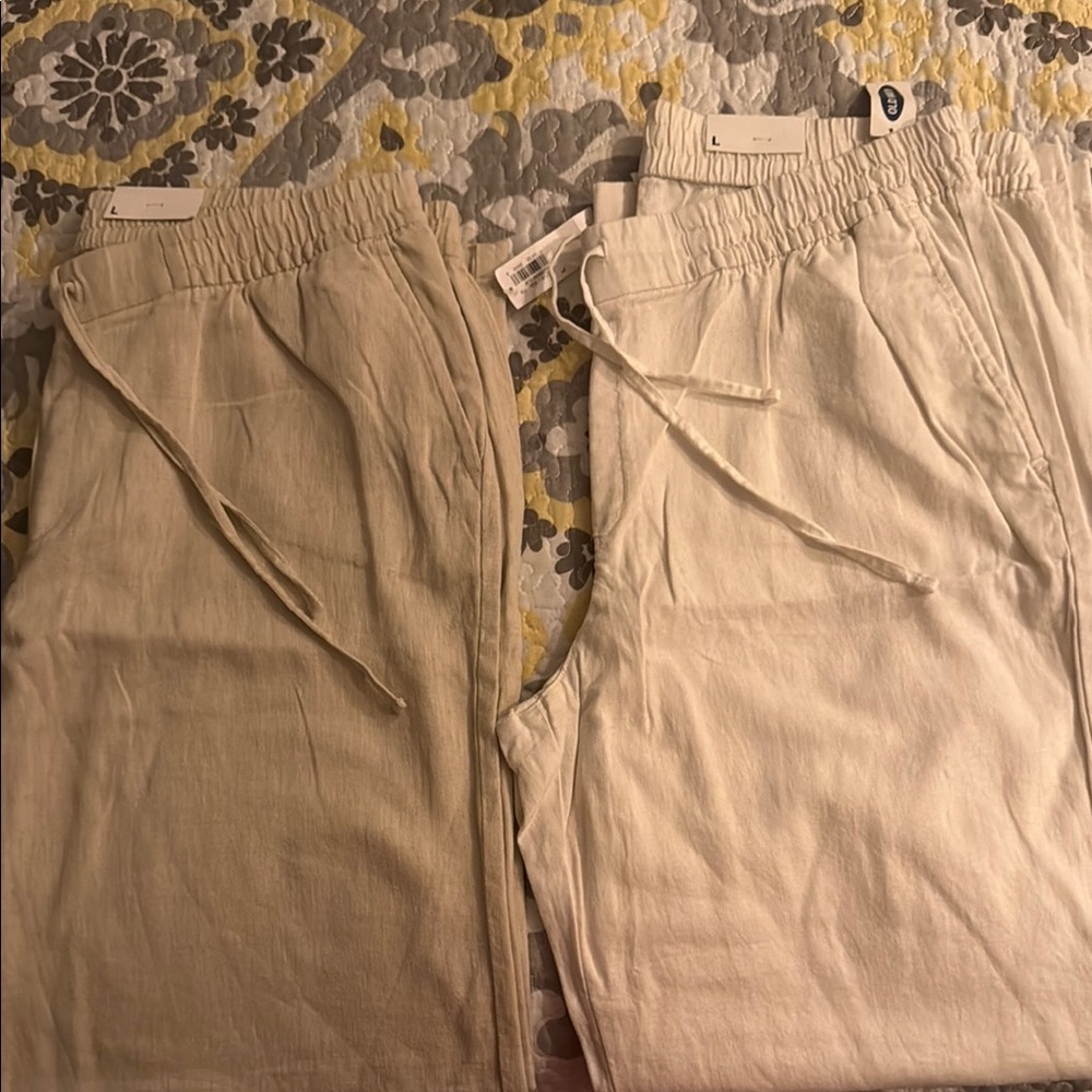 Old Navy Cream Women's Pants (2)